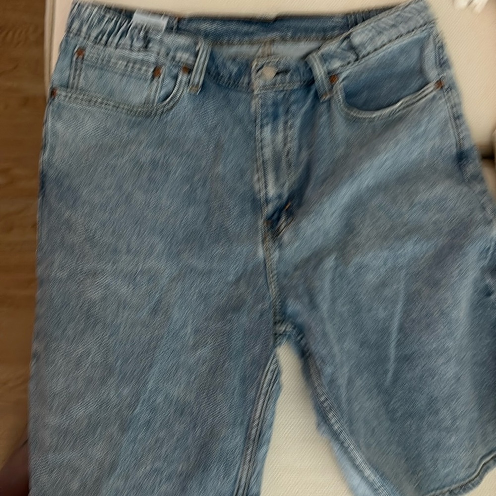 Men’s Levi’s shorts
